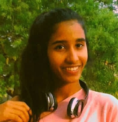 Juhi khandelwal